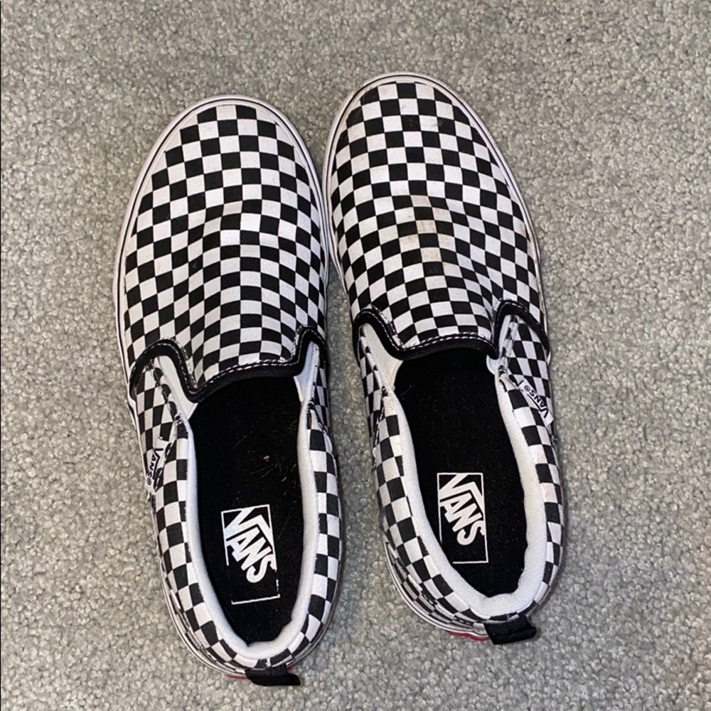 checkered vans